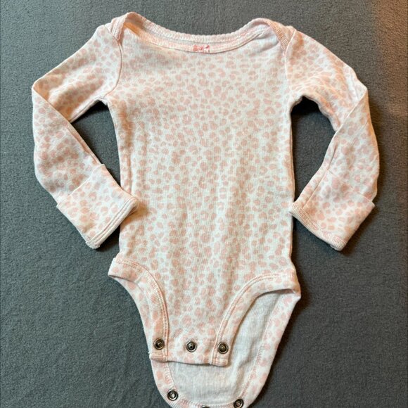 Simple Joys by Carter's Baby Girl Pattern One Pieces & Gown/3 Piece Lot/Newborn - Picture 3 of 4